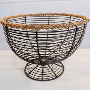 Vintage Footed Round Wire Basket w/ Jute Cord Trim, Country/Farmhouse/Cottage